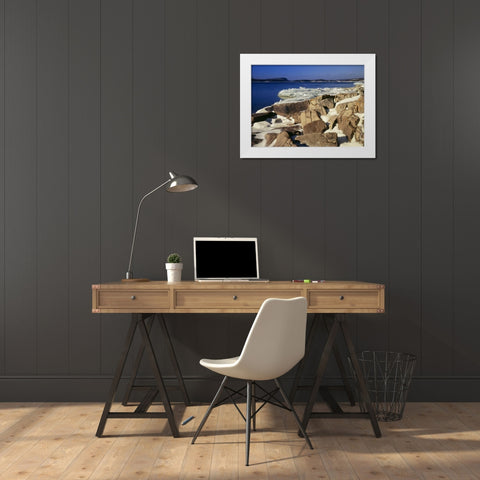 Canada, Ontario, Rossport, Lake Superior White Modern Wood Framed Art Print by Grandmaison, Mike