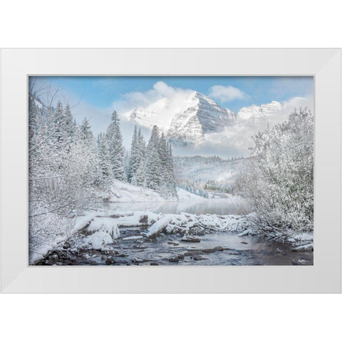 Winter comes to the maroon bells near Aspen Colorado in the Rocky Mountains White Modern Wood Framed Art Print by SMO