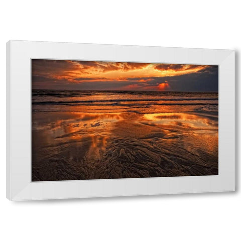 USA, New Jersey, Cape May Sunset on Delaware Bay White Modern Wood Framed Art Print by OBrien, Jay
