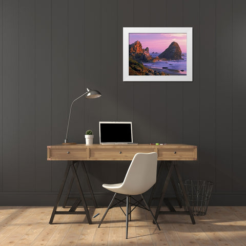 OR, Harris State Beach Sea stacks at sunset White Modern Wood Framed Art Print by Welling, Dave
