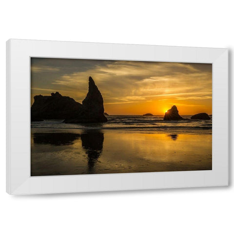 Oregon-Bandon Beach-Wizards Hat-sunset-sun star White Modern Wood Framed Art Print by Jaynes Gallery