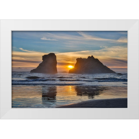 Usa-Oregon-Bandon Bandon Beach-Sunset at the Beach White Modern Wood Framed Art Print by Looney, Hollice