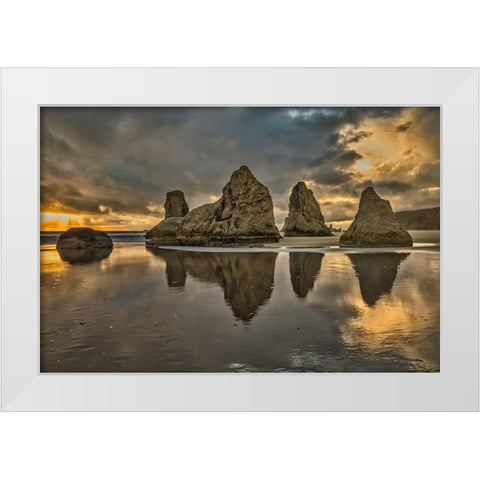 Bandon Beach-Oregon White Modern Wood Framed Art Print by Ford, John