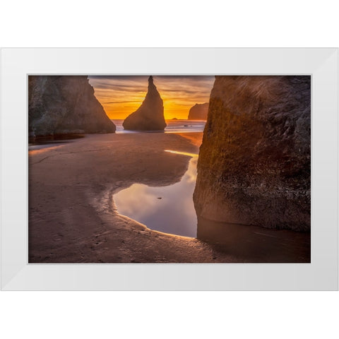 Bandon Beach-Oregon White Modern Wood Framed Art Print by Ford, John