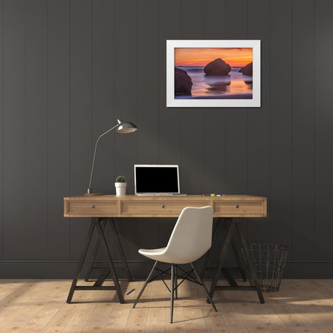 Bandon Beach-Oregon White Modern Wood Framed Art Print by Ford, John