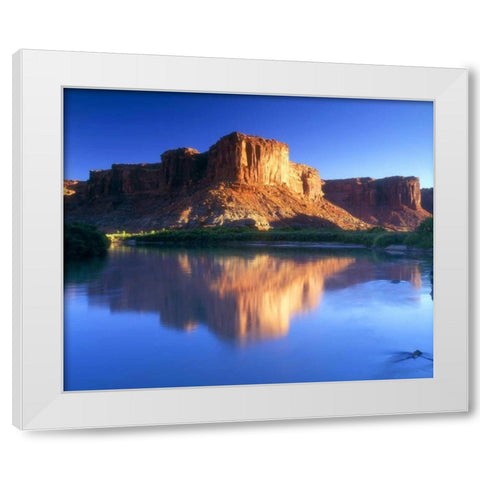 UT, A mesa reflecting in the Colorado River White Modern Wood Framed Art Print by Talbot Frank, Christopher