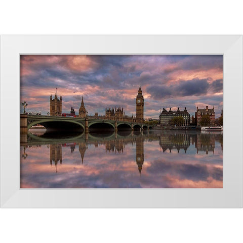 A Sunset To Remember .. White Modern Wood Framed Art Print by Lashin, Ahmed