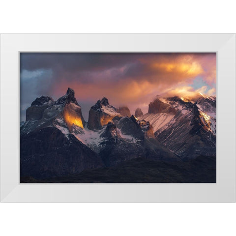 Eyes And Heart-Soul White Modern Wood Framed Art Print by Guevara Vivanco, Carlos