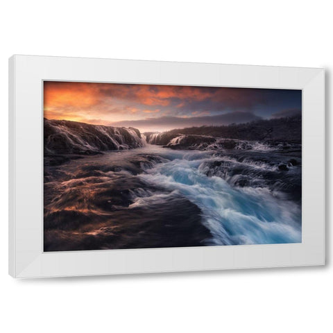 Blue Flow White Modern Wood Framed Art Print by F. Turienzo, Carlos