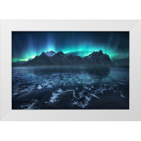 Frozen World, The Crown White Modern Wood Framed Art Print by F. Turienzo, Carlos