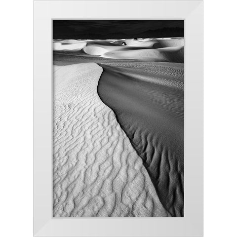 Sand Waves White Modern Wood Framed Art Print by Jacobs, Lydia