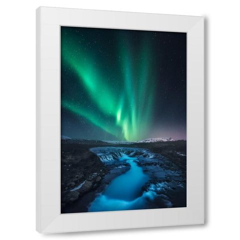 Green Vs Blue White Modern Wood Framed Art Print by F. Turienzo, Carlos
