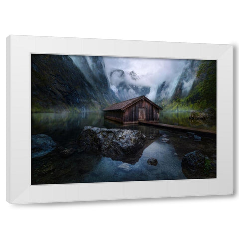 Ober-View White Modern Wood Framed Art Print by Pablo De, Juan