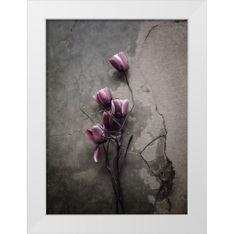 The Tulip White Modern Wood Framed Art Print by Lagaa, Kahar