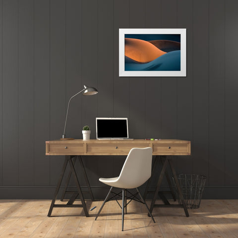 The Curves White Modern Wood Framed Art Print by Asghar Alimoradi, Ali