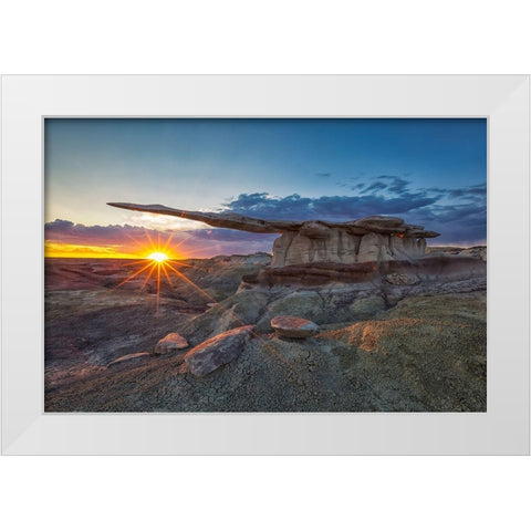 Glory Of The King White Modern Wood Framed Art Print by Zheng, Michael