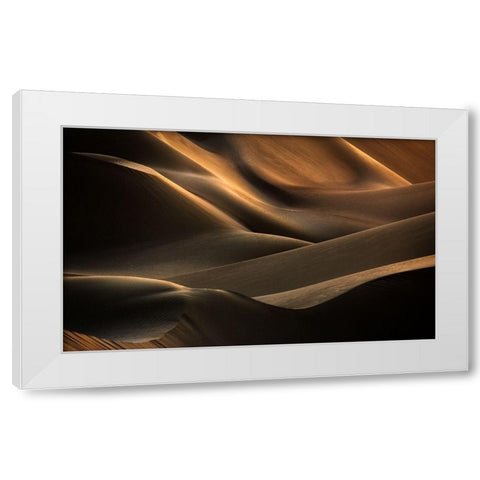 Clamorous Desert White Modern Wood Framed Art Print by Mehrafshar Efiap, Babak