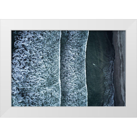 Challenger White Modern Wood Framed Art Print by Sakai, Takane