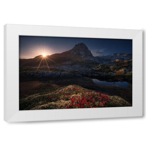 Lost Mountain White Modern Wood Framed Art Print by F. Turienzo, Carlos