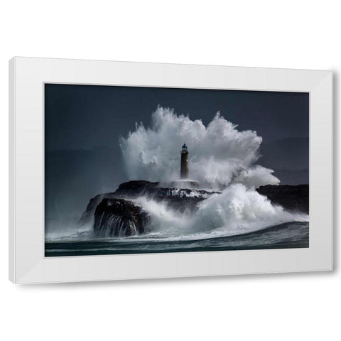 Comb White Modern Wood Framed Art Print by Concepcion Alvarado, Jesus