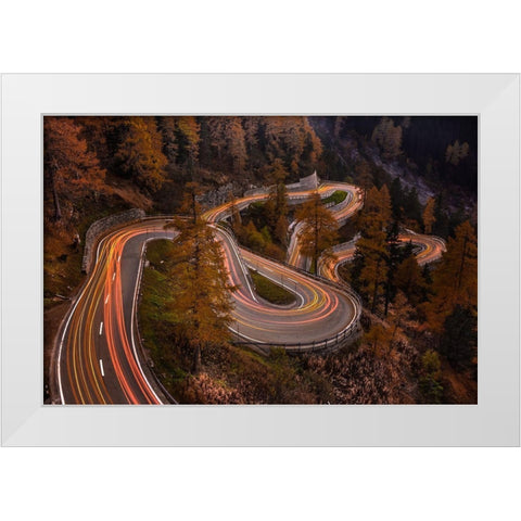 Unwinding White Modern Wood Framed Art Print by Agazzi, Andreas