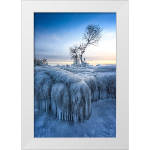 Winter Wonderland White Modern Wood Framed Art Print by Deng, Larry