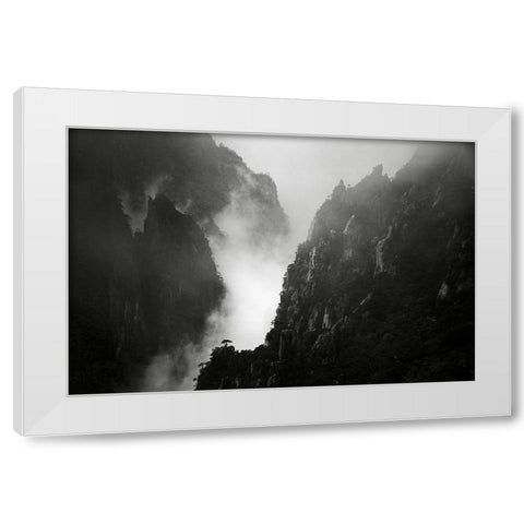 Er?Appaandsup1;-Candfrac34 White Modern Wood Framed Art Print by Wang, Aijun