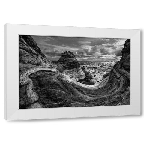 Third Curve White Modern Wood Framed Art Print by Kreiten, Mike