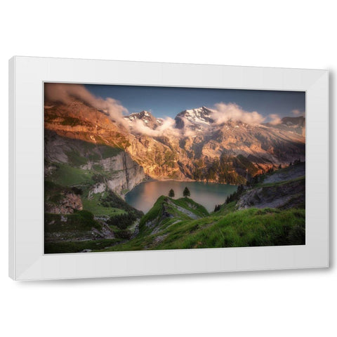 Oeschinensee White Modern Wood Framed Art Print by Beresford Harris, Richard