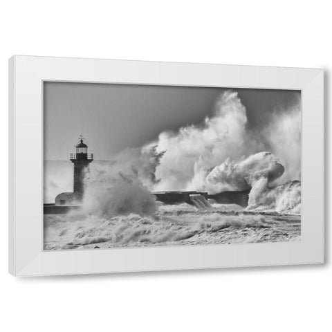 Whirlwind White Modern Wood Framed Art Print by Leal, Ricardo