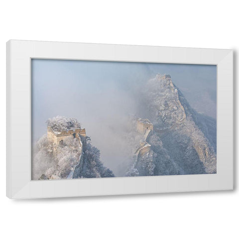 The Great Wall Snowstorm White Modern Wood Framed Art Print by Simoon