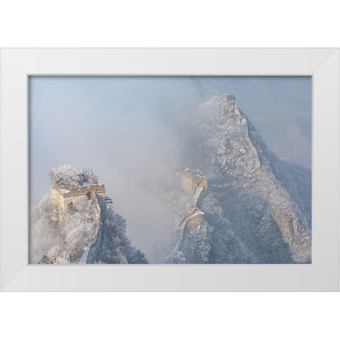 The Great Wall Snowstorm White Modern Wood Framed Art Print by Simoon