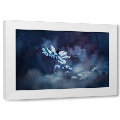 Juste Une Tite Chanson Damour White Modern Wood Framed Art Print by Bravin, Fabien