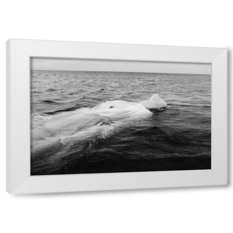 Ebb Tide White Modern Wood Framed Art Print by Ishikura, Takaaki