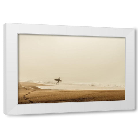 Surfer White Modern Wood Framed Art Print by Reichelt, Dieter