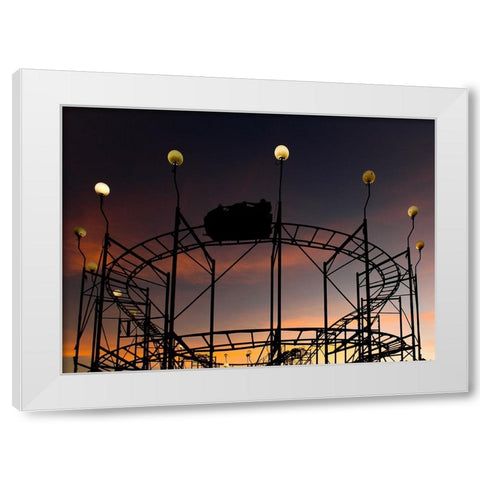Araraquara White Modern Wood Framed Art Print by Lops, Diego