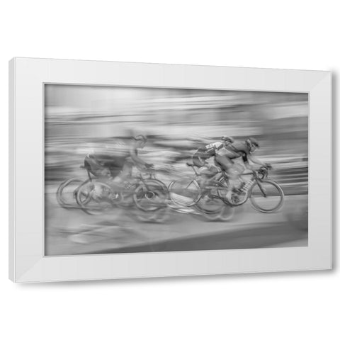 Chase White Modern Wood Framed Art Print by Wu, Steven