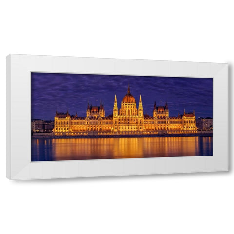 Night In Parliament White Modern Wood Framed Art Print by Del Puerto, Javier