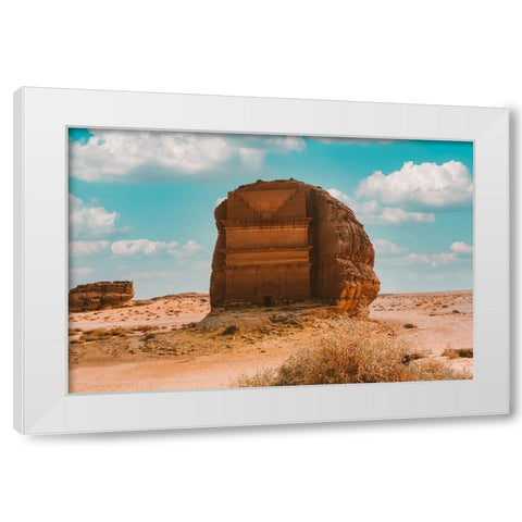 Qasr AlFarid - UOmOp OsUUOpUOm White Modern Wood Framed Art Print by Khaled