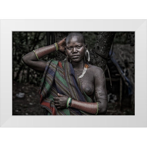 Surmi Tribe Woman - Ethiopia White Modern Wood Framed Art Print by Inazio Kuesta, Joxe