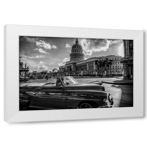 El Capitolio White Modern Wood Framed Art Print by Morishige, Koji