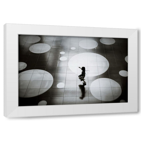 Skip White Modern Wood Framed Art Print by Kiri, Reiko