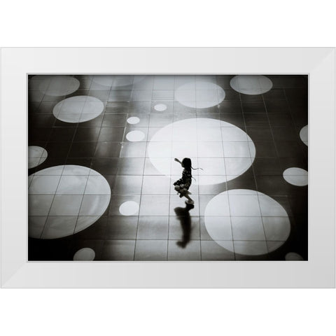 Skip White Modern Wood Framed Art Print by Kiri, Reiko