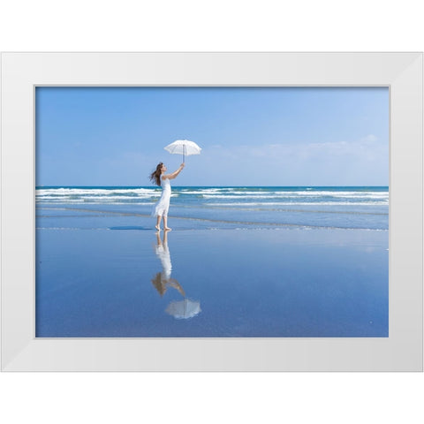 Reflection White Modern Wood Framed Art Print by Sakamoto, Tsutomu