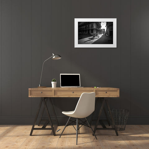 A piece of life in Cuba White Modern Wood Framed Art Print by Li Wp, Allan