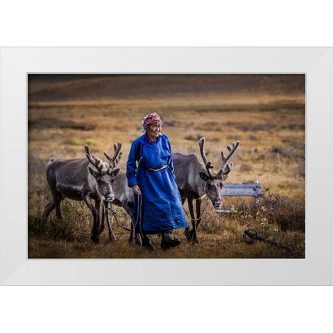 Homecoming By Sunset White Modern Wood Framed Art Print by Yu Wu, Irene