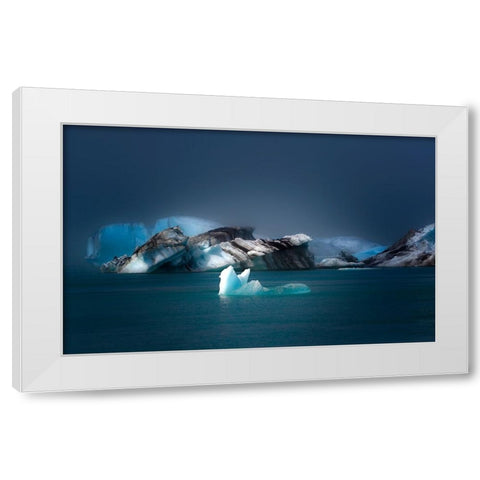 Japkulsarlon White Modern Wood Framed Art Print by Engstrom, Erik
