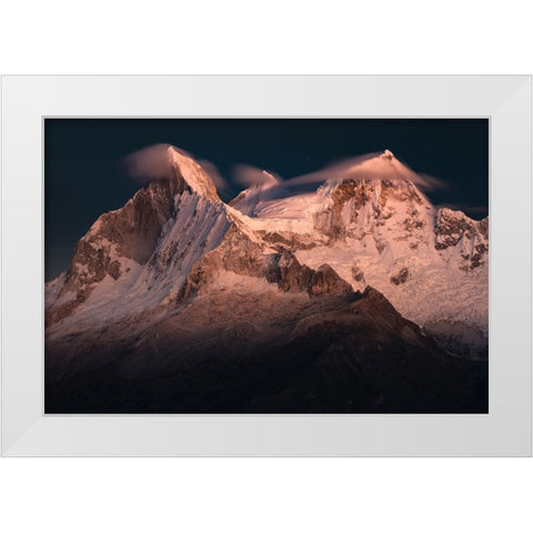 Huandoy Peaks White Modern Wood Framed Art Print by Nienartowicz, Karol