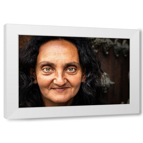 Sonrisa En La Adversidad White Modern Wood Framed Art Print by Cesar Bioque, Sergio