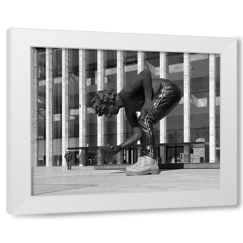 De Reus-En De Menselijke Maat White Modern Wood Framed Art Print by Agterhof, Piet